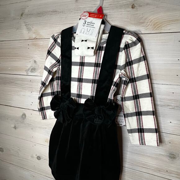 3/$12 2T Black Velvet Overall Dress with matching Long Sleeve Shirt and Tights - Picture 4 of 6